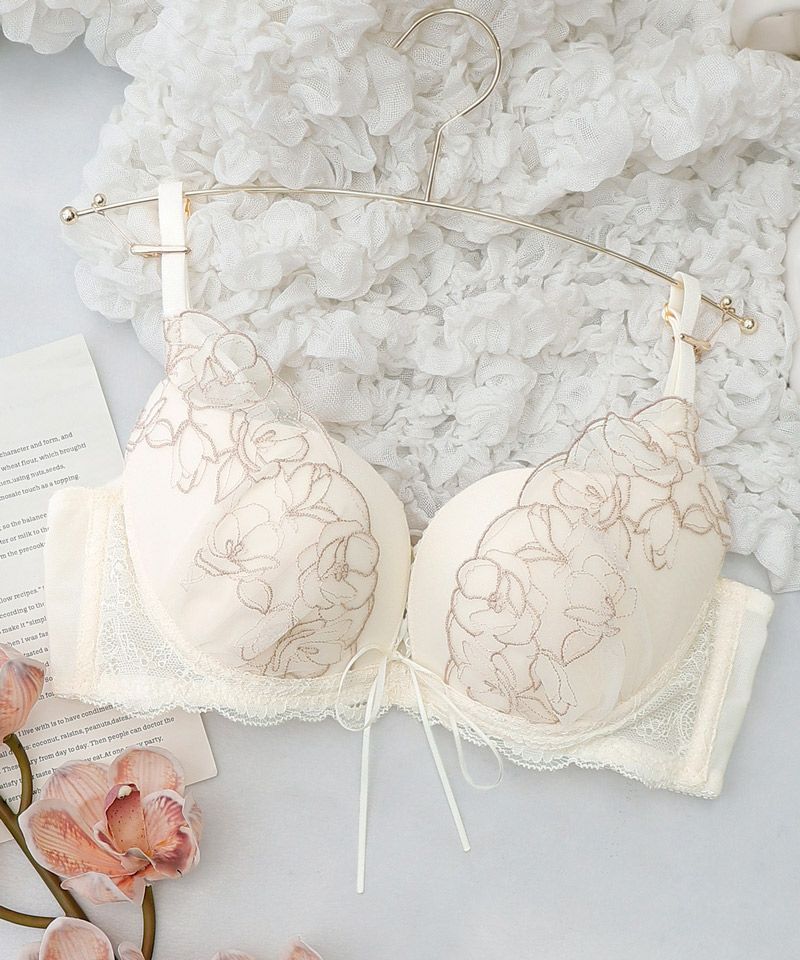 《Leene》マニョリアレースブラ【ブラ単品】