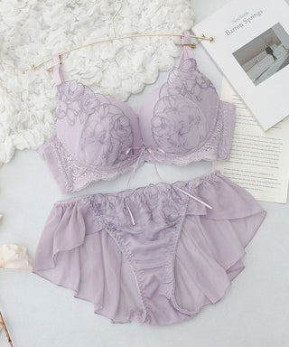 《Leene》マニョリアレースブラ＆ショーツ