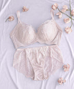 《BraJelly》フリリアレースブラ＆ショーツ