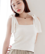 肩リボンカップ付きトップス《BRAmone Fashion Glamorous》