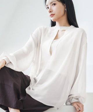 接触冷感シアーブラウス