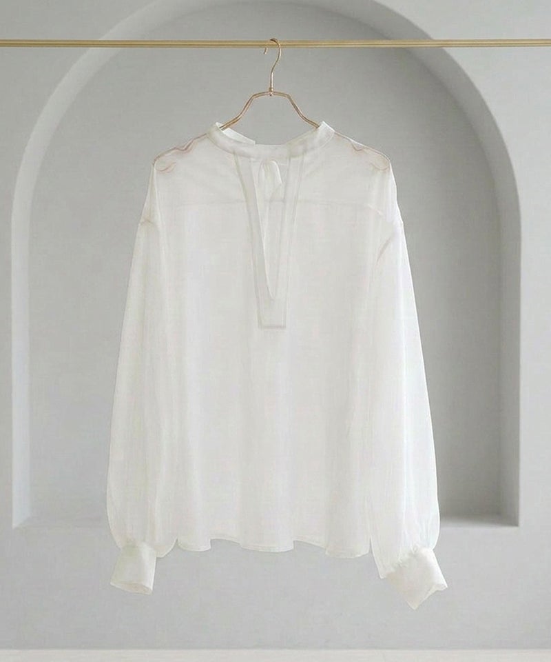 接触冷感シアーブラウス